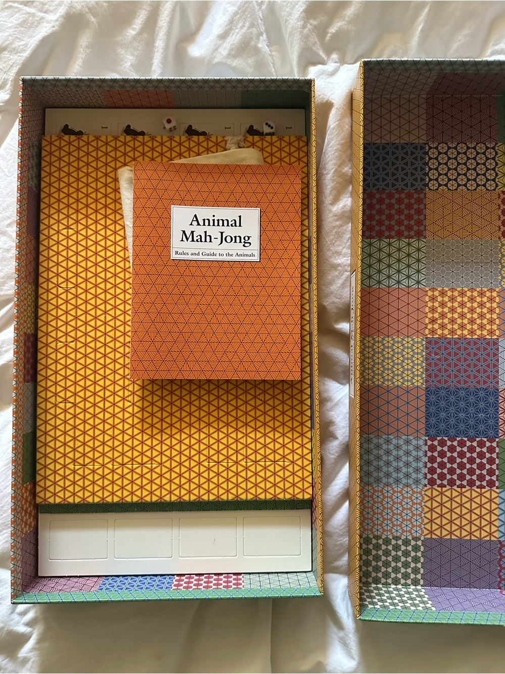 Animal Mah-Jong Game Set - Illustrated White Box - Picture 3 of 7